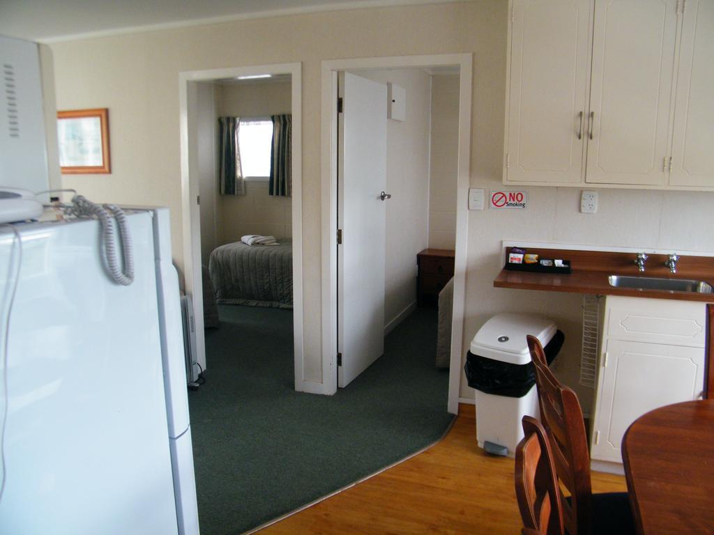 Colonial City Motel Hamilton Eksteriør billede